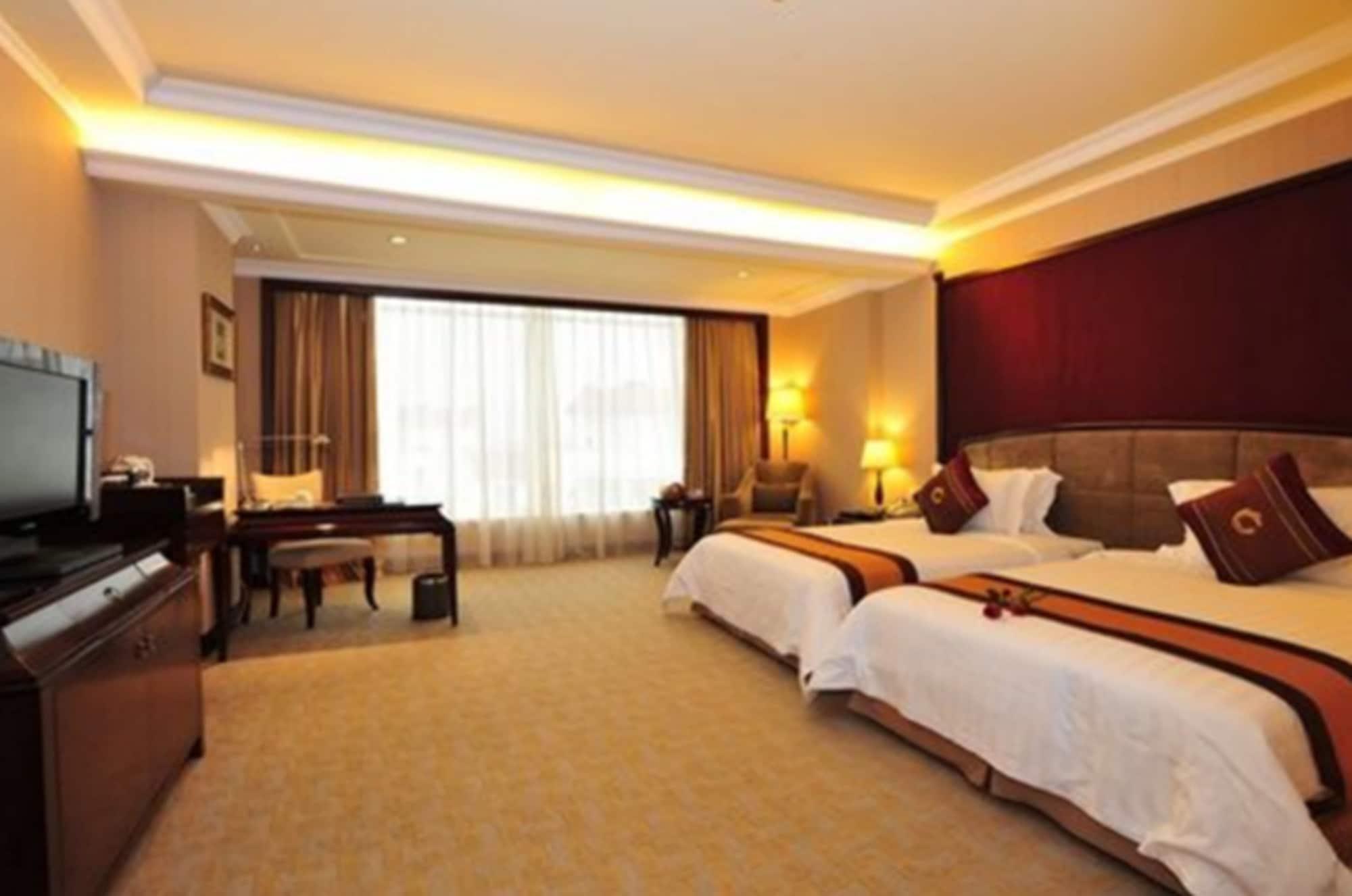 The Royal Marina Plaza Hotel Kanton Exteriér fotografie