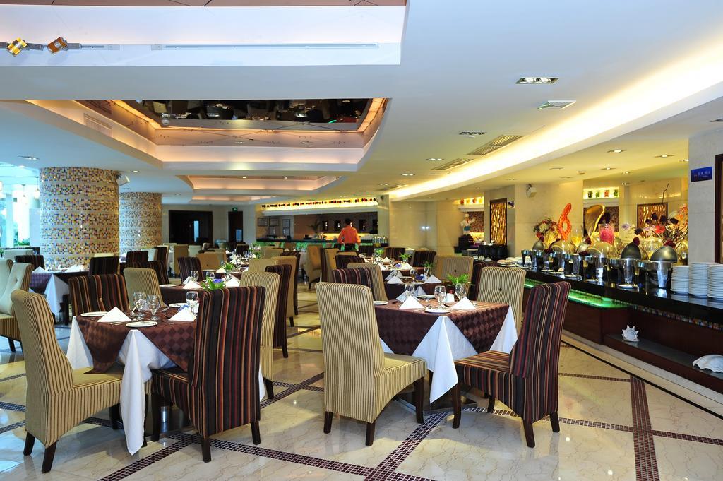 The Royal Marina Plaza Hotel Kanton Exteriér fotografie