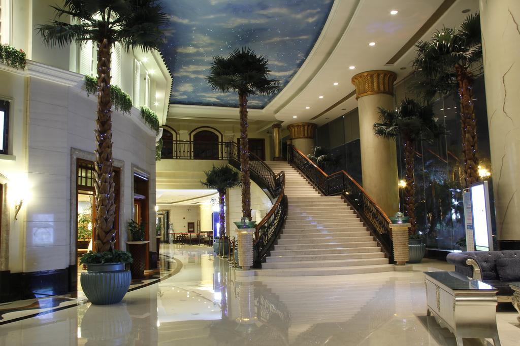 The Royal Marina Plaza Hotel Kanton Exteriér fotografie